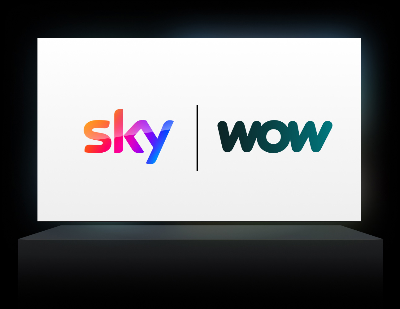 Sky und WOW Logos