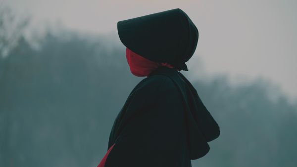 The Handmaid's Tale: Die Tracht zur Beerdigung.